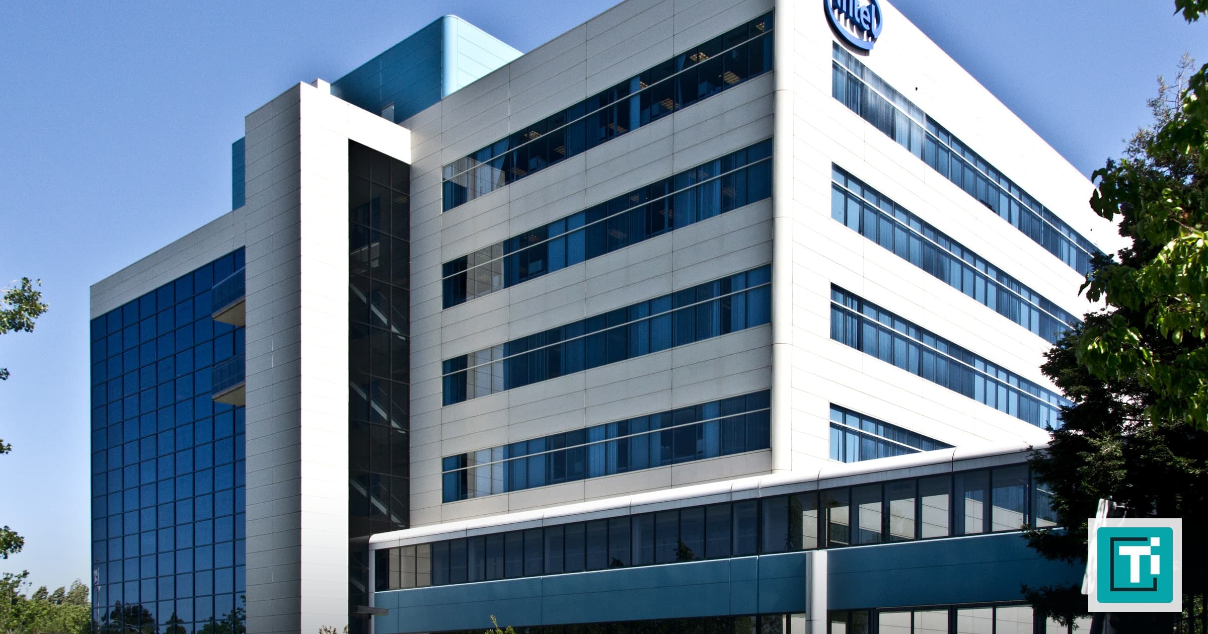 Intel Stock Forecast After INTC’s 12% Rally Clears $120