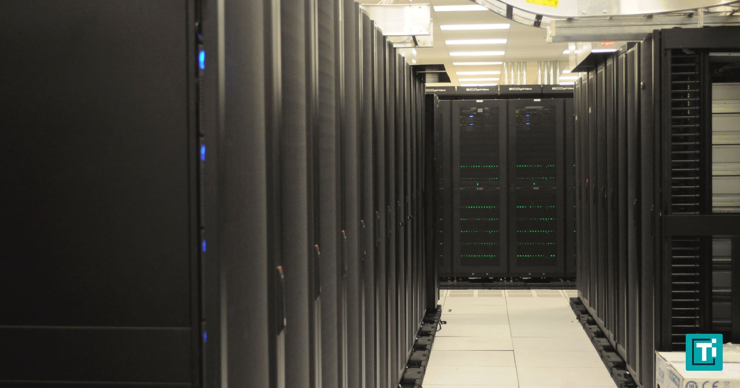 How Type 1 Hypervisors Support Modern Enterprise Workloads