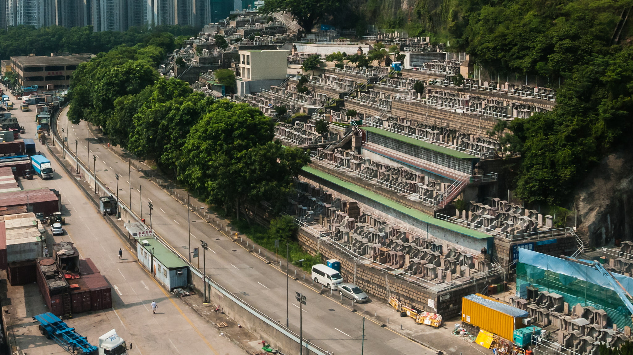 Net of the Living Dead - Hong Kong Offers Online Cemetery