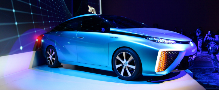 Looking forward to the fuel cell vehicle from Toyota