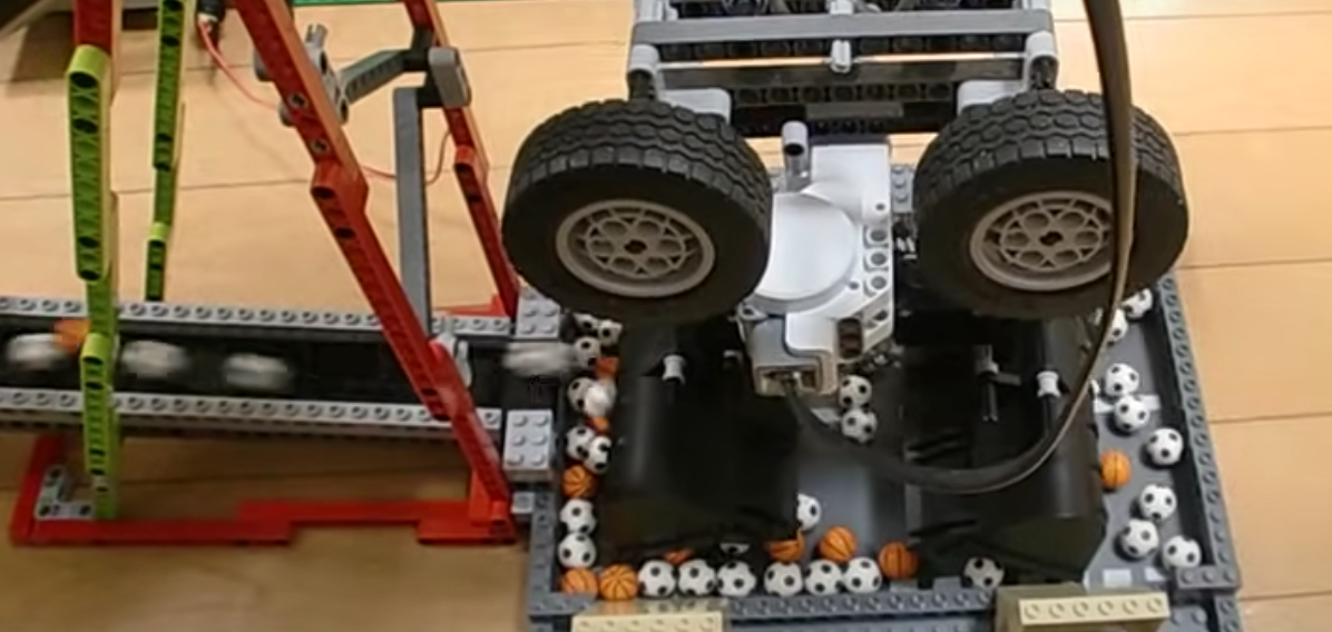 You've seen LEGOs before, but not like this